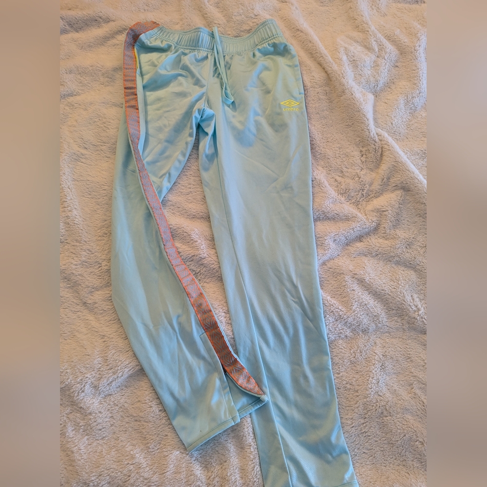 Umbro athletic pants sz M neon